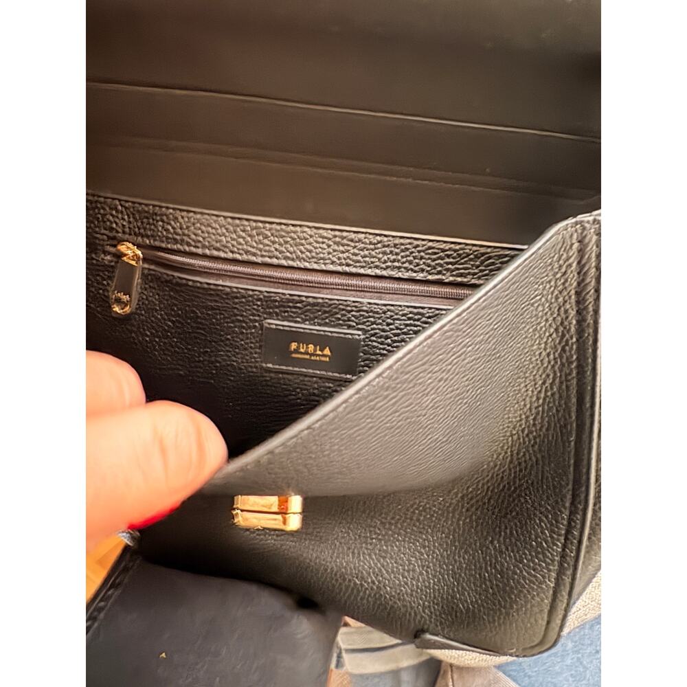 Furla Black Leather Shoulder Bag Gold Hardware Pebbled Medium Purse Work Classic - Picture 6 of 9